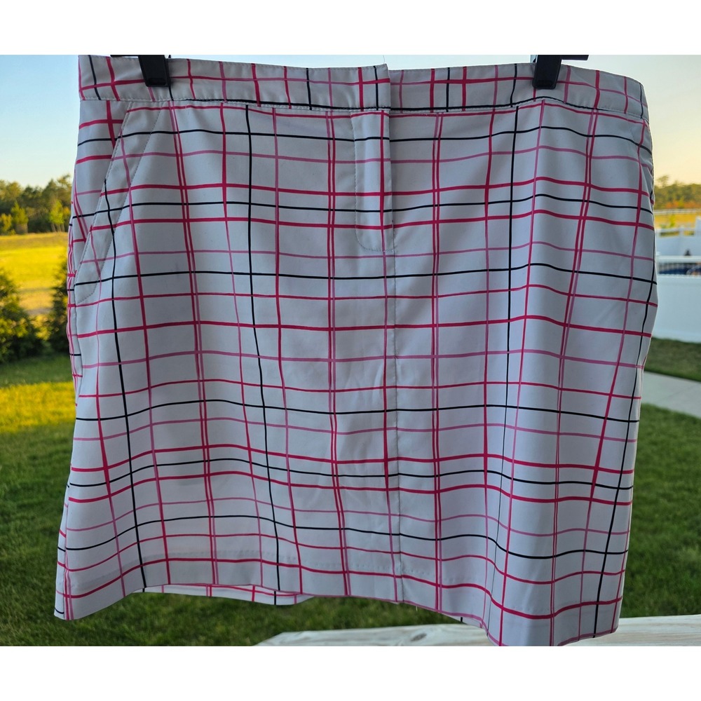 Women's sz 10 IZOD Golf Pink Red Plaid Skort Built-in Shorts White Checkered